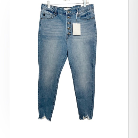 NWT KanCan High-Rise Super Skinny Raw Hem Jeans - Picture 3 of 7